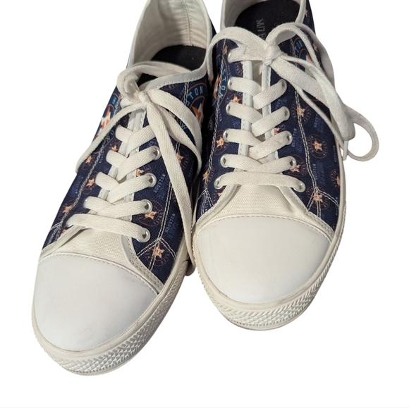 Houston Astros,Navy and White Lace-Up Sneakers, Size 9 - Picture 2 of 4